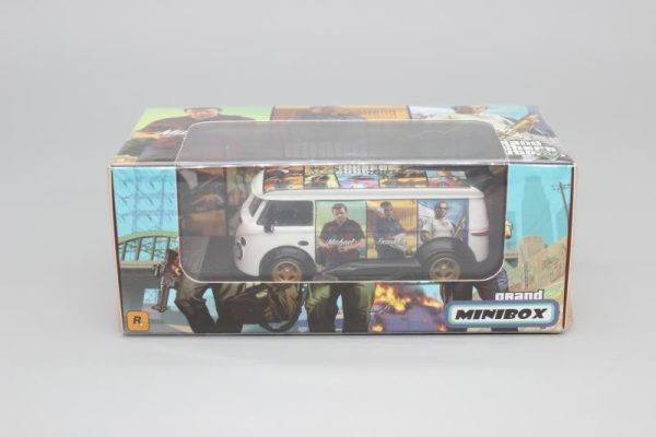 VOLKSWAGEN BUS VAN RWB GRAND THEFT AUTO GTA WHITE WITH GOLD WHEELS 1 64 SCALE DIECAST CAR MODEL Online Hot Sale